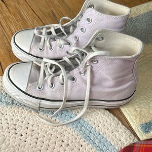Light purple converse